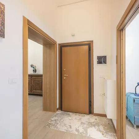 Arte E Cinema - 10 Min Da Venezia Apartment Mestre Exterior photo