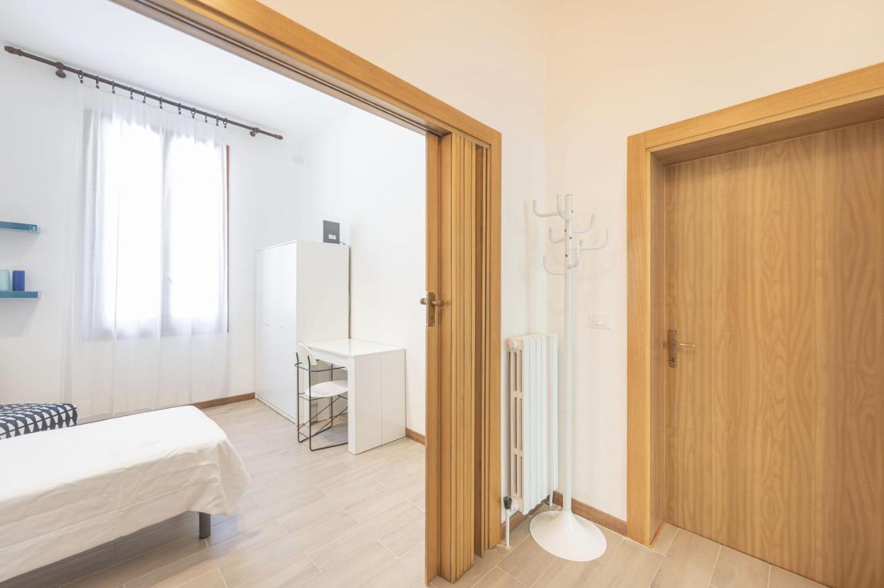 Arte E Cinema - 10 Min Da Venezia Apartment